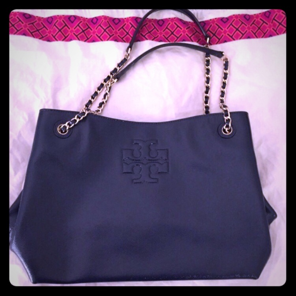 Auth. Gorgeous Thea Tory Burch Blue Navy Tote bag